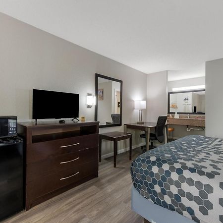 Econo Lodge Cheraw Market Street Экстерьер фото
